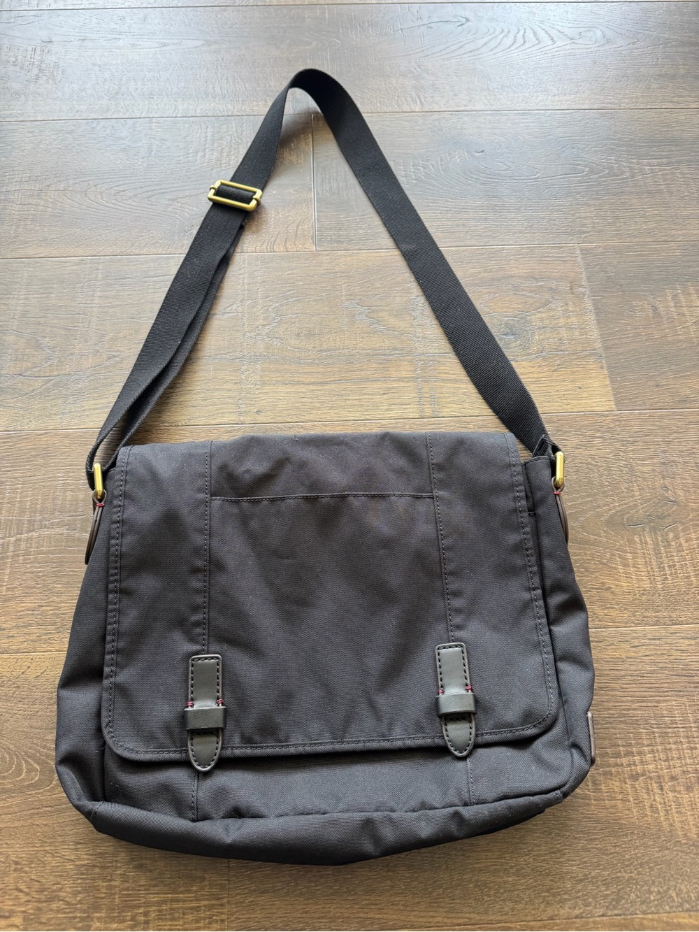 Fossil Canvas Messenger Bag Black Gold Metalware